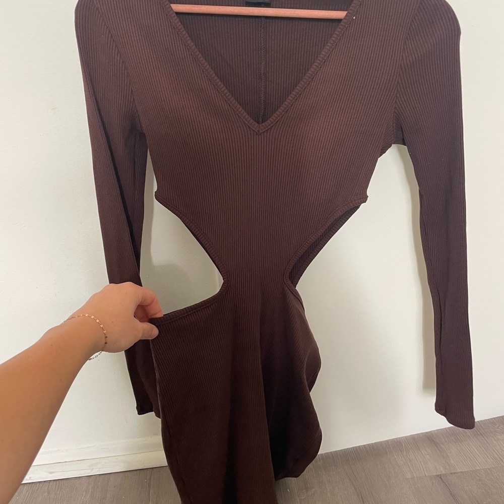 Brown Ribbed Cutout Long-Sleeve Dress